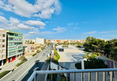 Resale - Apartment / flat - Torrevieja - torrevieja