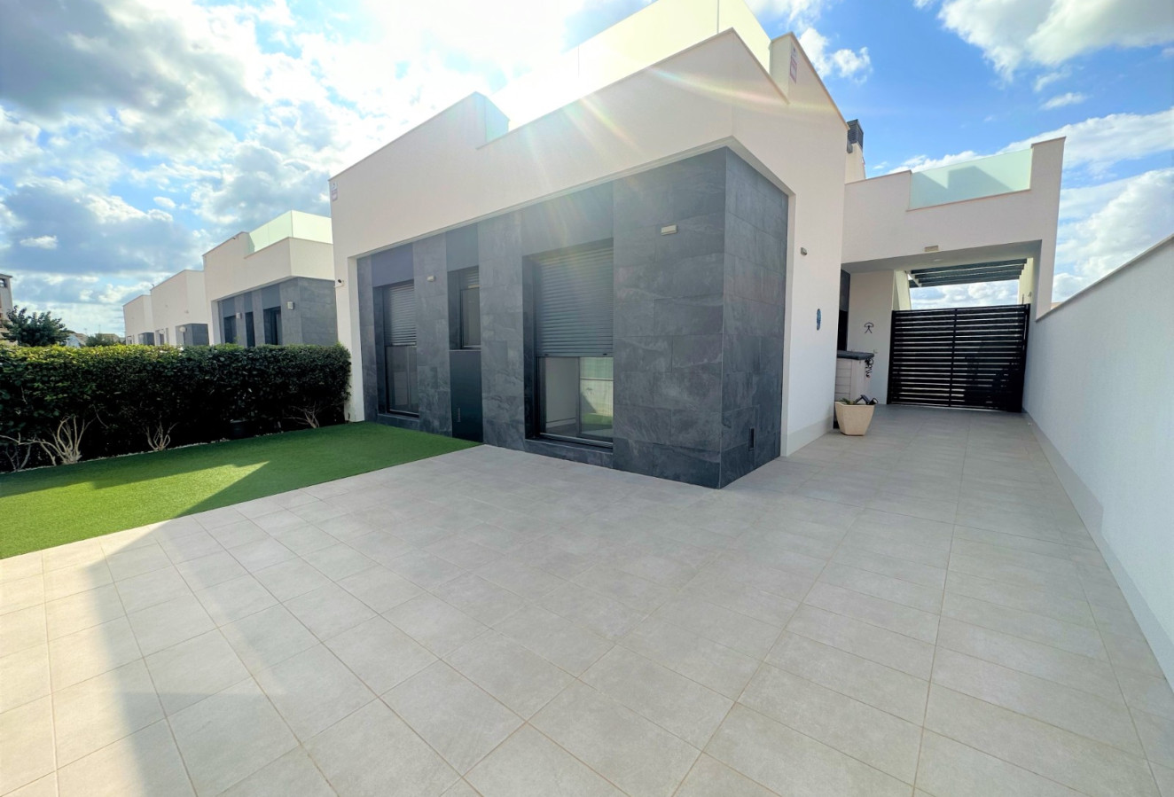 Resale - Villa - Los Alcazares - Los Alcázares