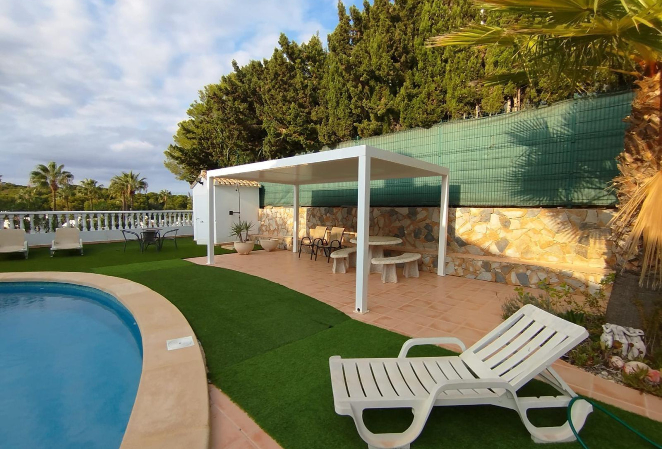 Reventa - Villa - Orihuela Costa - Las Filipinas