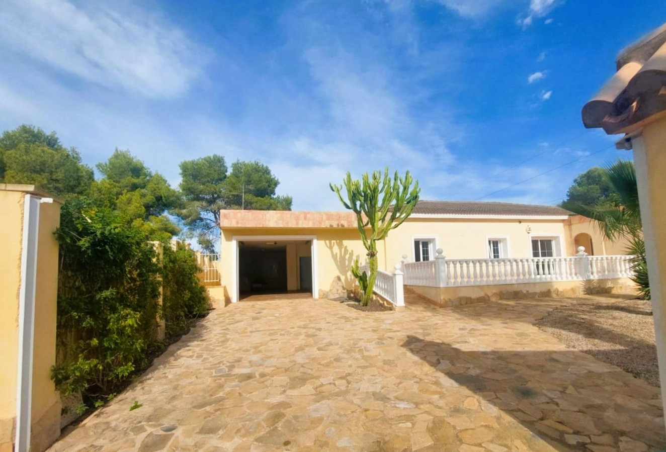 Reventa - Villa - Orihuela Costa - Las Filipinas