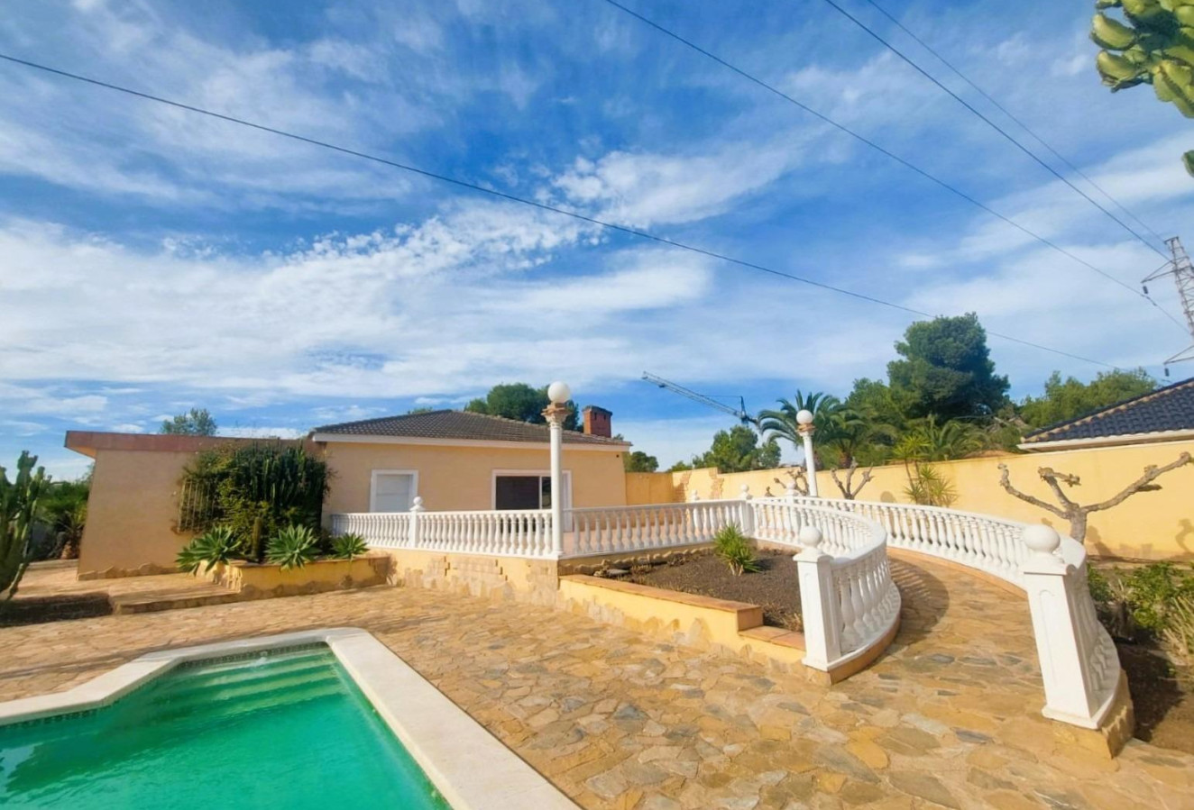 Reventa - Villa - Orihuela Costa - Las Filipinas