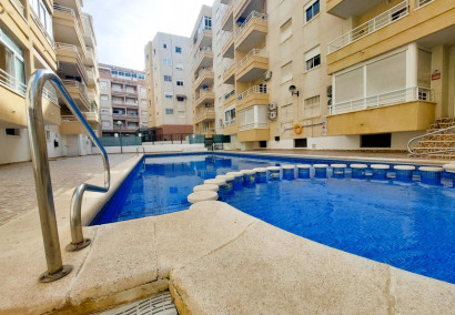 Reventa - Apartamento / piso - Torrevieja - Centro