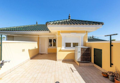 Reventa - Villa - Torrevieja - Torreta florida