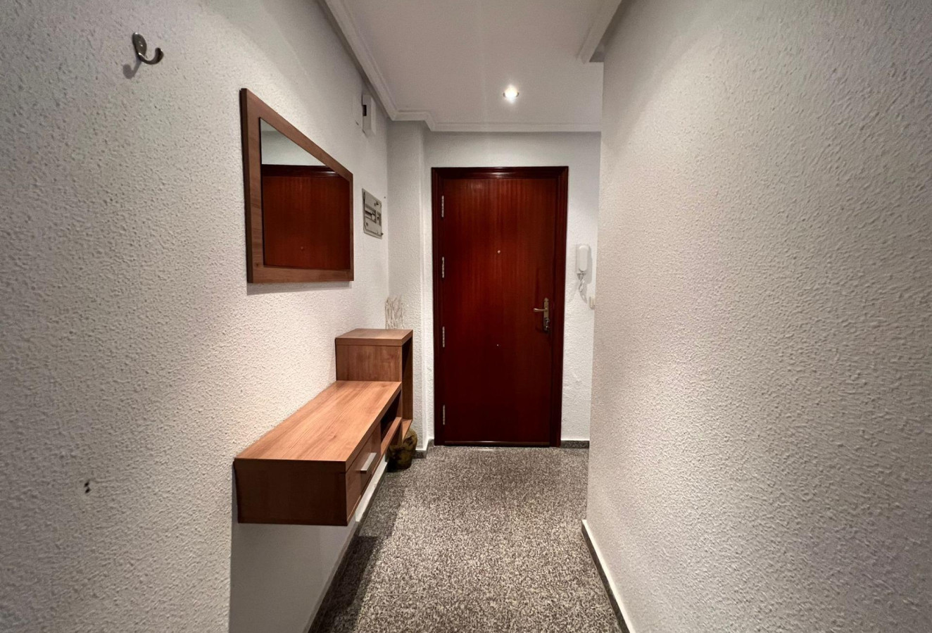 Resale - Apartment / flat - Dolores - CENTRO