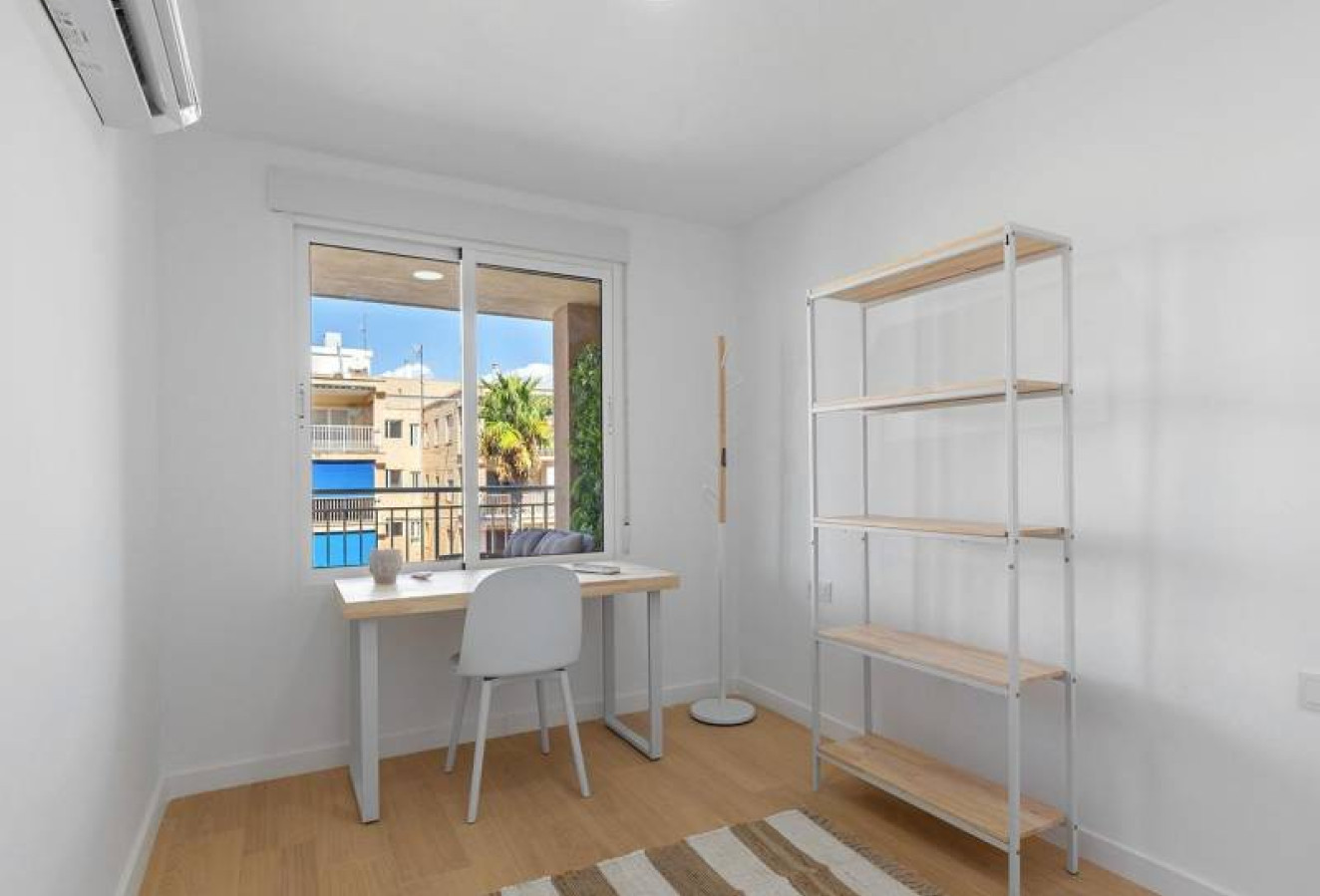 Reventa - Apartamento / piso - Torrevieja - Playa de los Naufragos