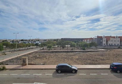 Reventa - Apartamento / piso - Torrevieja - Torrejón