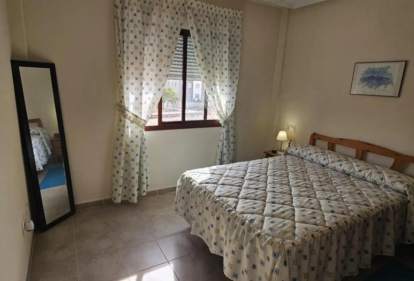 Reventa - Apartamento / piso - Torrevieja - Torrejón