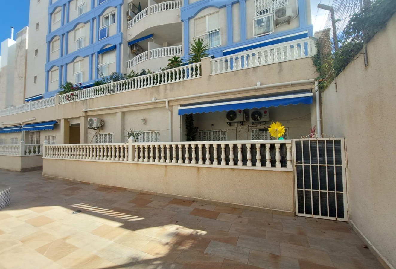 Reventa - Apartamento / piso - Torrevieja - Playa de los Locos