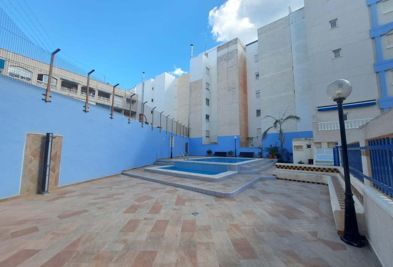 Reventa - Apartamento / piso - Torrevieja - Playa de los Locos