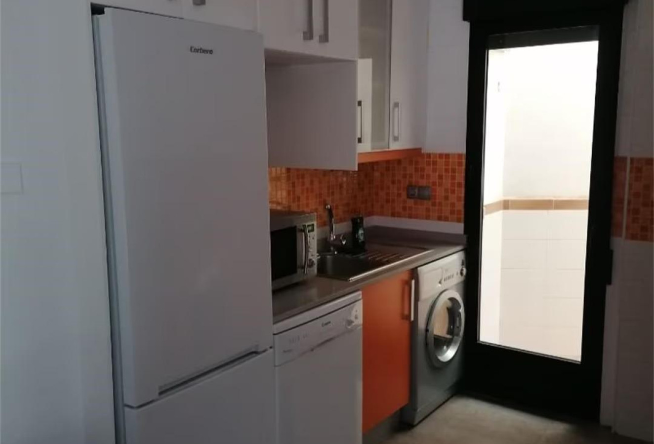 Reventa - Apartamento / piso - Torrevieja - La Mata pueblo