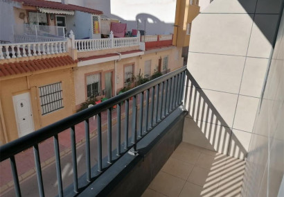 Reventa - Apartamento / piso - Torrevieja - La Mata pueblo