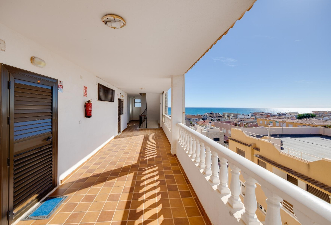 Reventa - Apartamento / piso - Torrevieja - La Mata