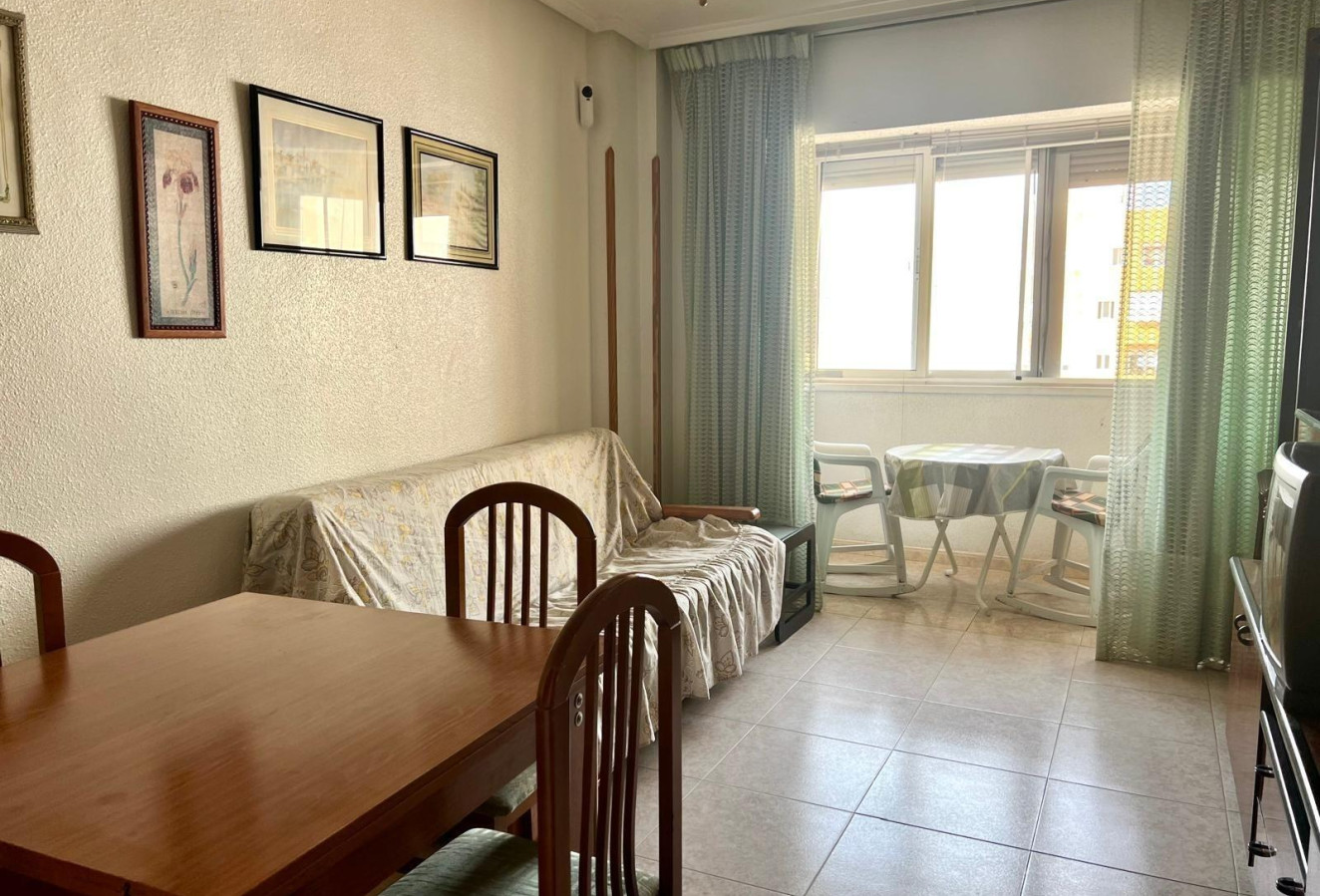 Reventa - Apartamento / piso - Torrevieja - Playa de los locos