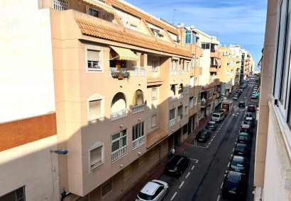 Reventa - Apartamento / piso - Torrevieja - Playa de los locos