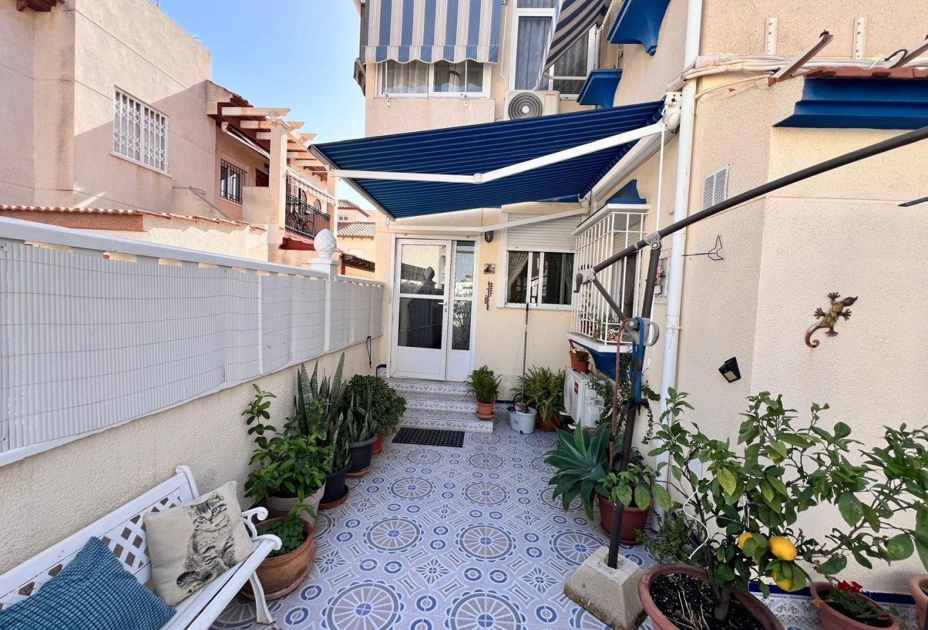 Reventa - Bungalow - Orihuela Costa - La Zenia