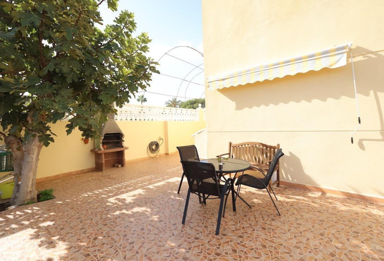 Reventa - Villa - Orihuela Costa - Playa Flamenca