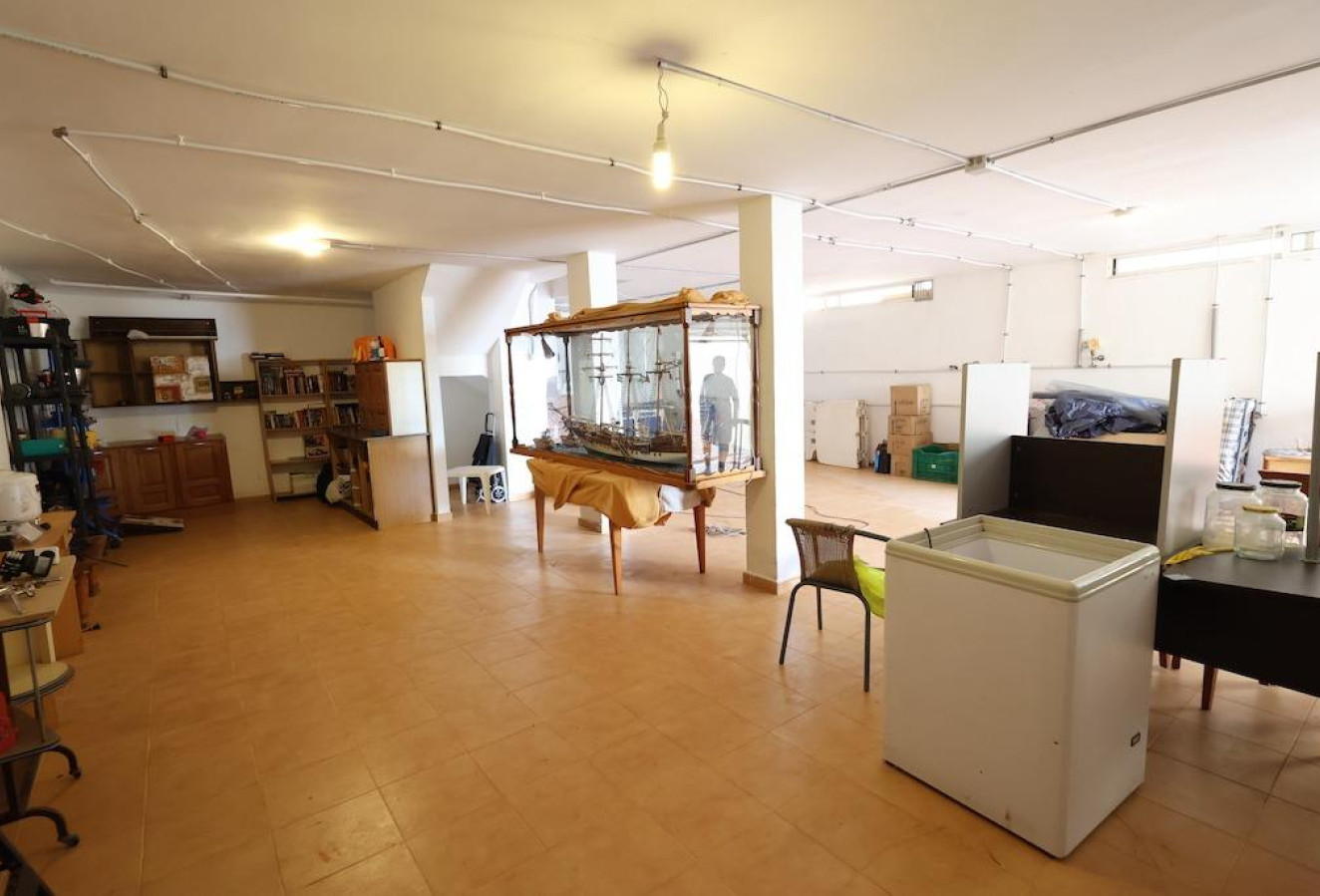 Reventa - Villa - Orihuela Costa - Playa Flamenca