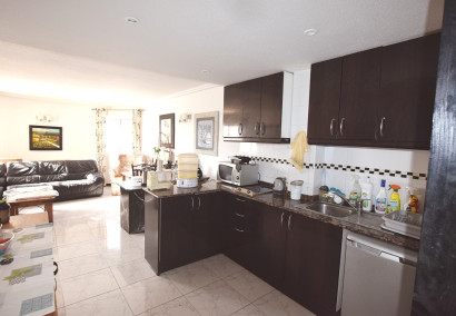 Reventa - Villa - Ciudad Quesada - Central Quesada