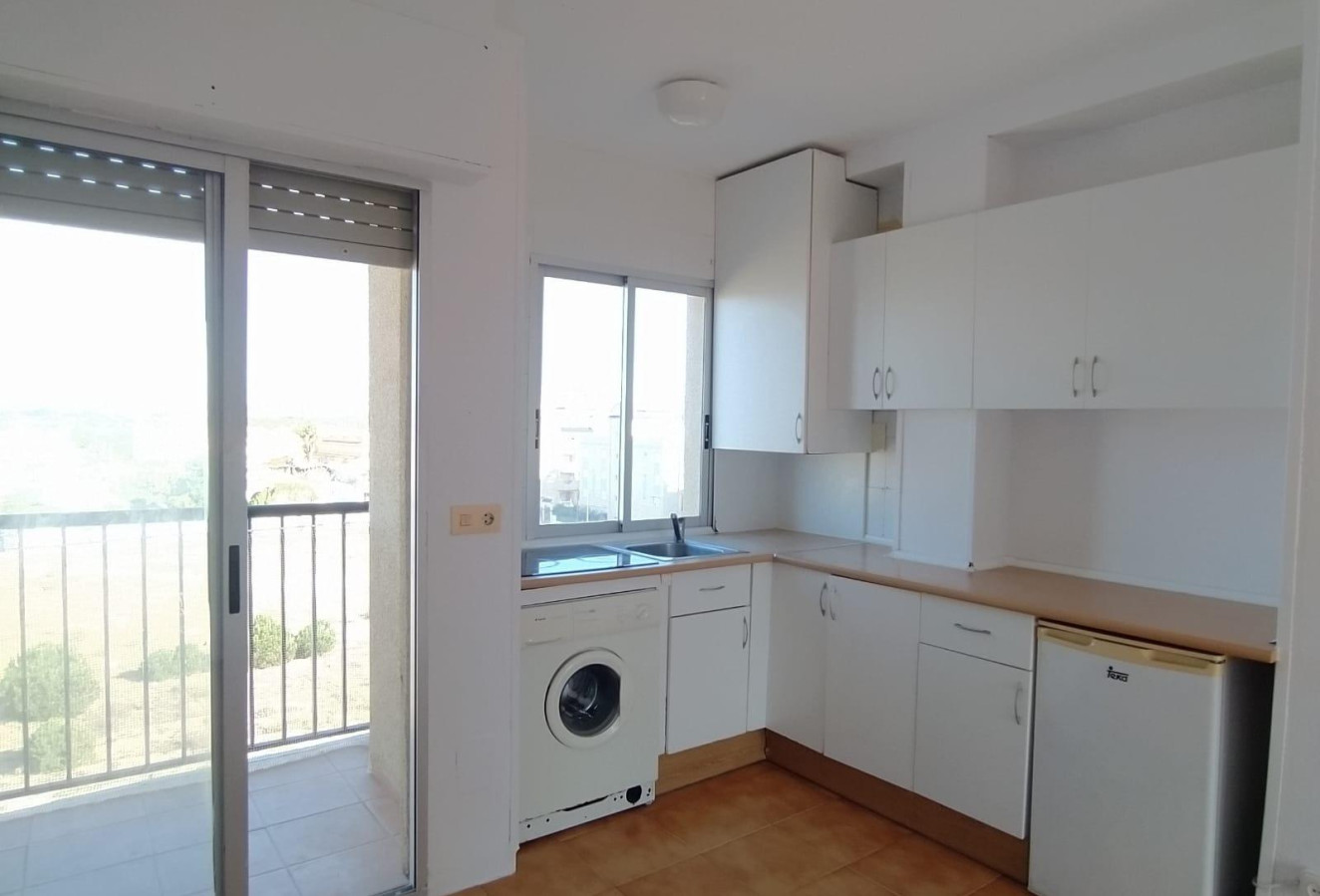 Reventa - Apartamento / piso - Torrevieja - La Mata