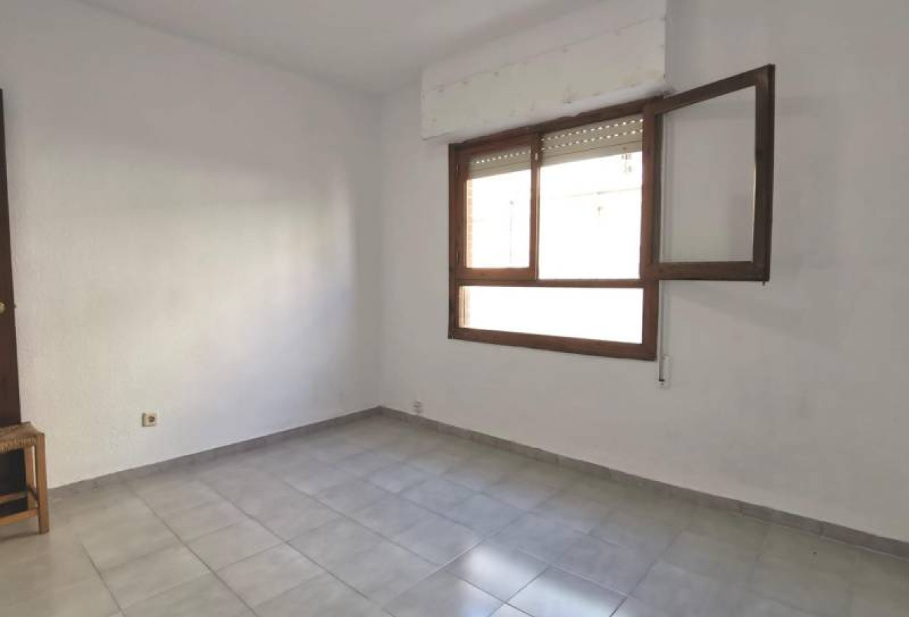 Reventa - Apartamento / piso - Torrevieja - Estacion de autobuses