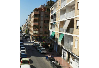 Reventa - Apartamento / piso - Torrevieja - Estacion de autobuses