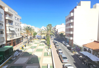 Reventa - Apartamento / piso - Torrevieja - Centro