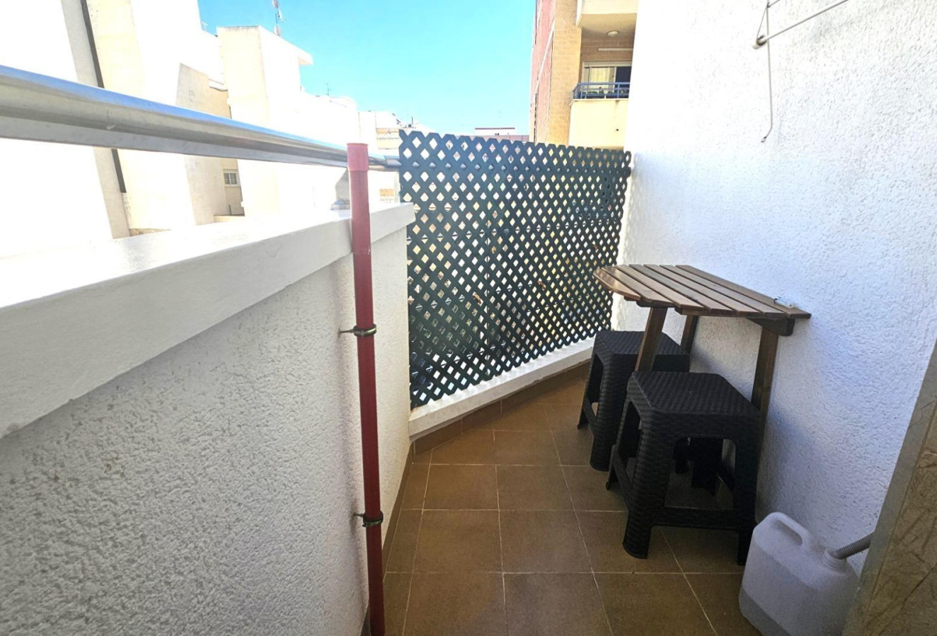 Reventa - Apartamento / piso - Torrevieja - Centro