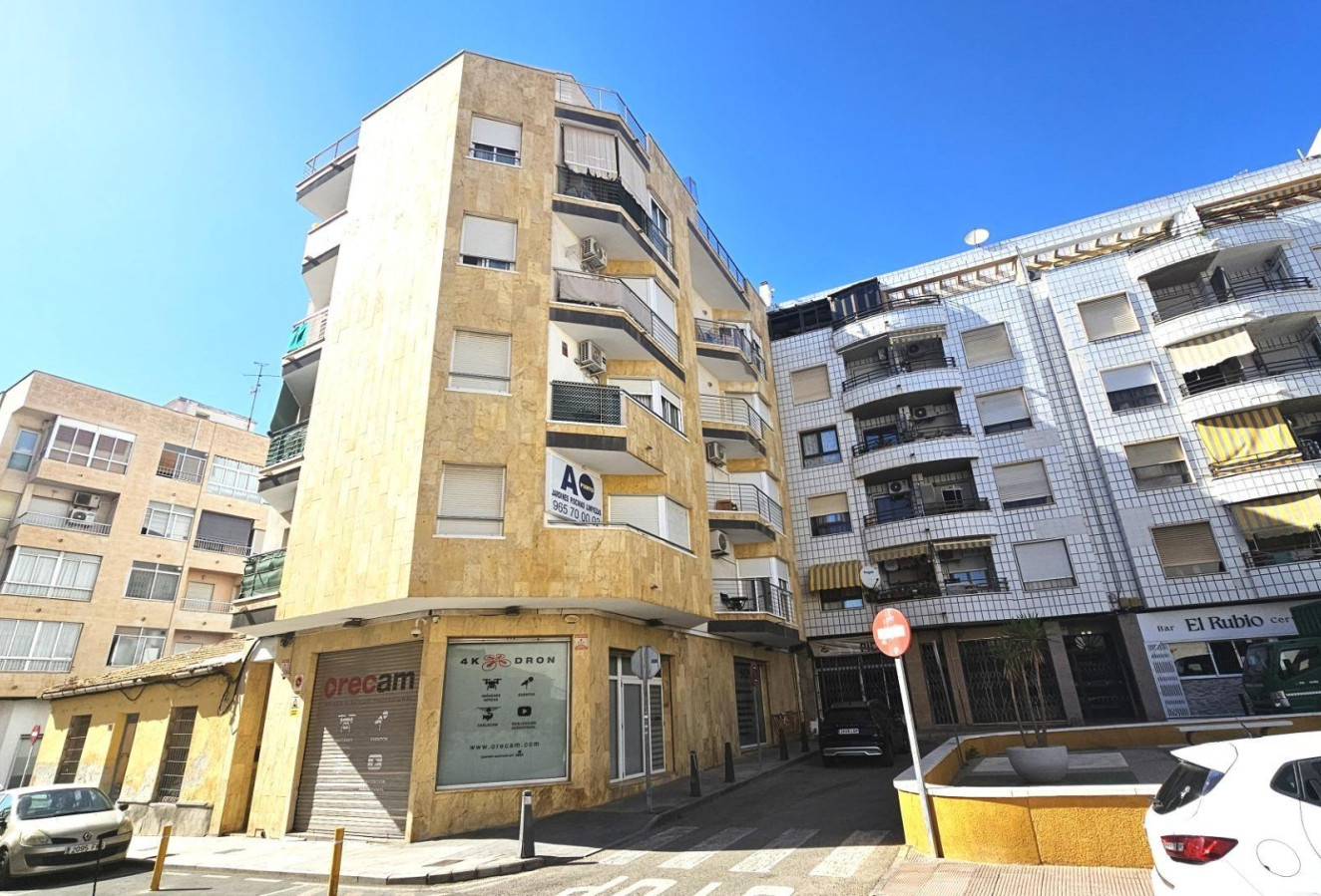 Reventa - Apartamento / piso - Torrevieja - Centro