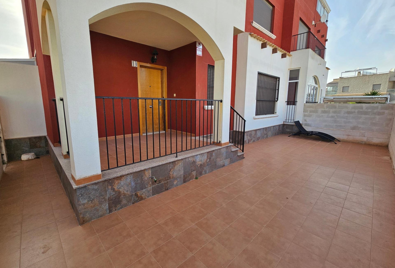 Reventa - Bungalow - Torrevieja - Aguas Nuevas