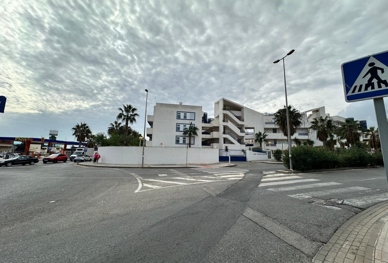 Reventa - Apartamento / piso - Orihuela Costa - Punta Prima