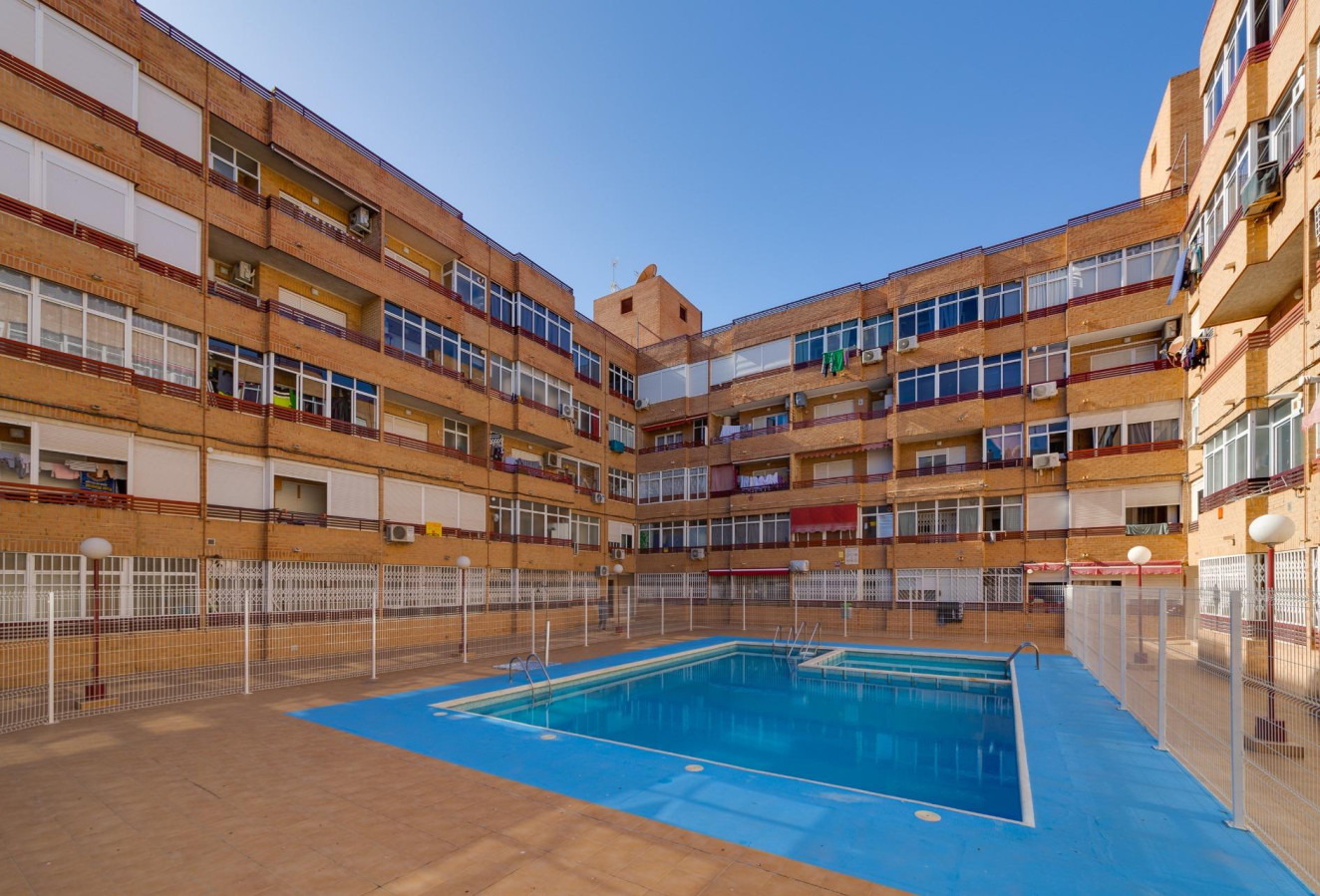 Reventa - Apartamento / piso - Torrevieja - Centro