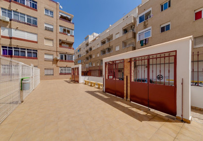 Reventa - Apartamento / piso - Torrevieja - Centro