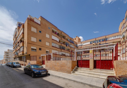 Reventa - Apartamento / piso - Torrevieja - Centro