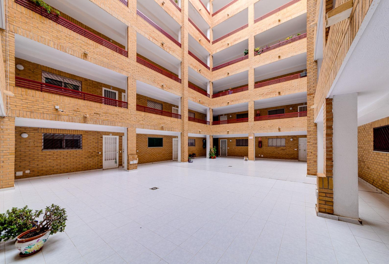 Reventa - Apartamento / piso - Torrevieja - Centro