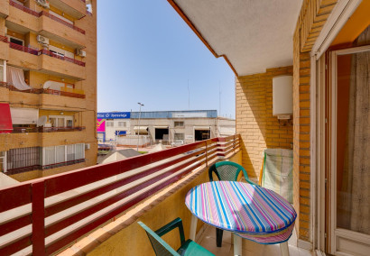 Reventa - Apartamento / piso - Torrevieja - Centro