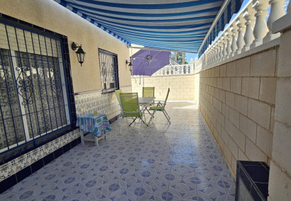 Reventa - Bungalow - Torrevieja - Doña ines