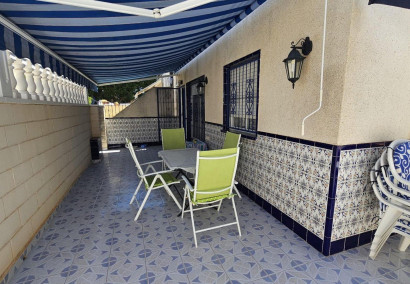 Reventa - Bungalow - Torrevieja - Doña ines