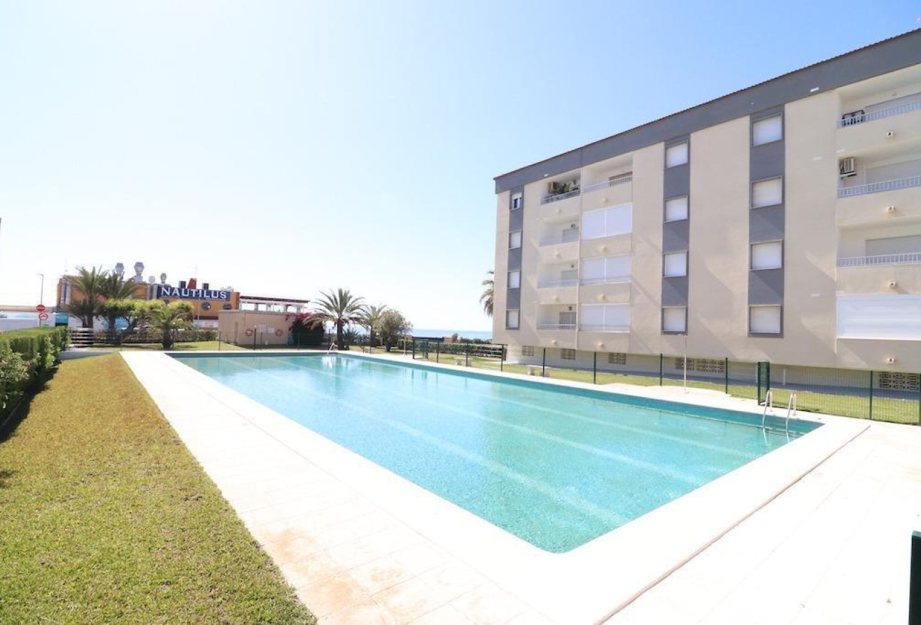 Reventa - Apartamento / piso - Torrevieja - Punta prima