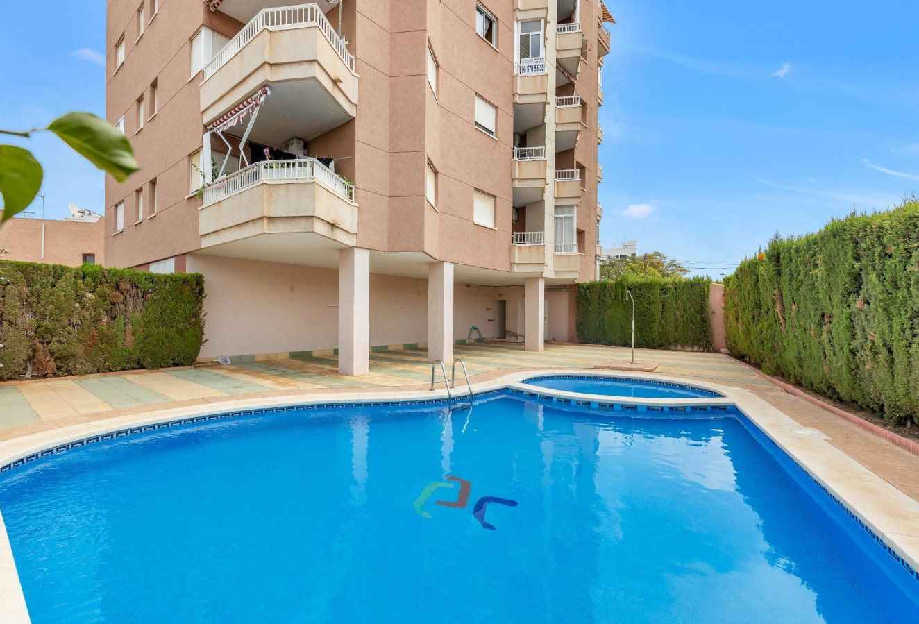 Reventa - Apartamento / piso - Torrevieja - Playa de los locos