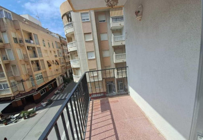 Reventa - Apartamento / piso - Torrevieja - Playa del cura