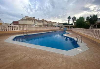 Reventa - Bungalow - Torrevieja - Los altos