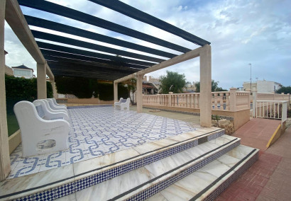 Reventa - Bungalow - Torrevieja - Los altos