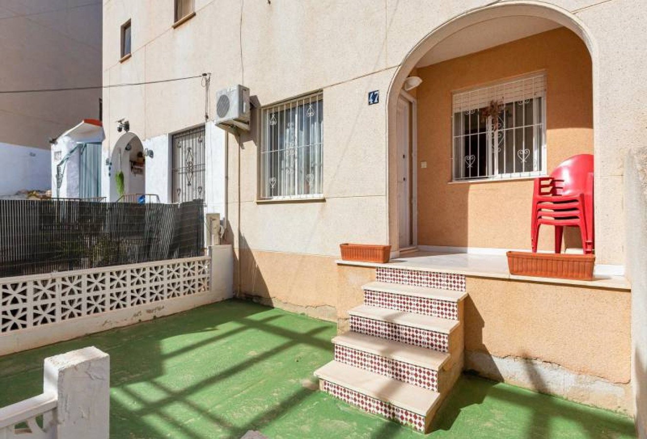 Reventa - Apartamento / piso - Torrevieja - Lago jardin