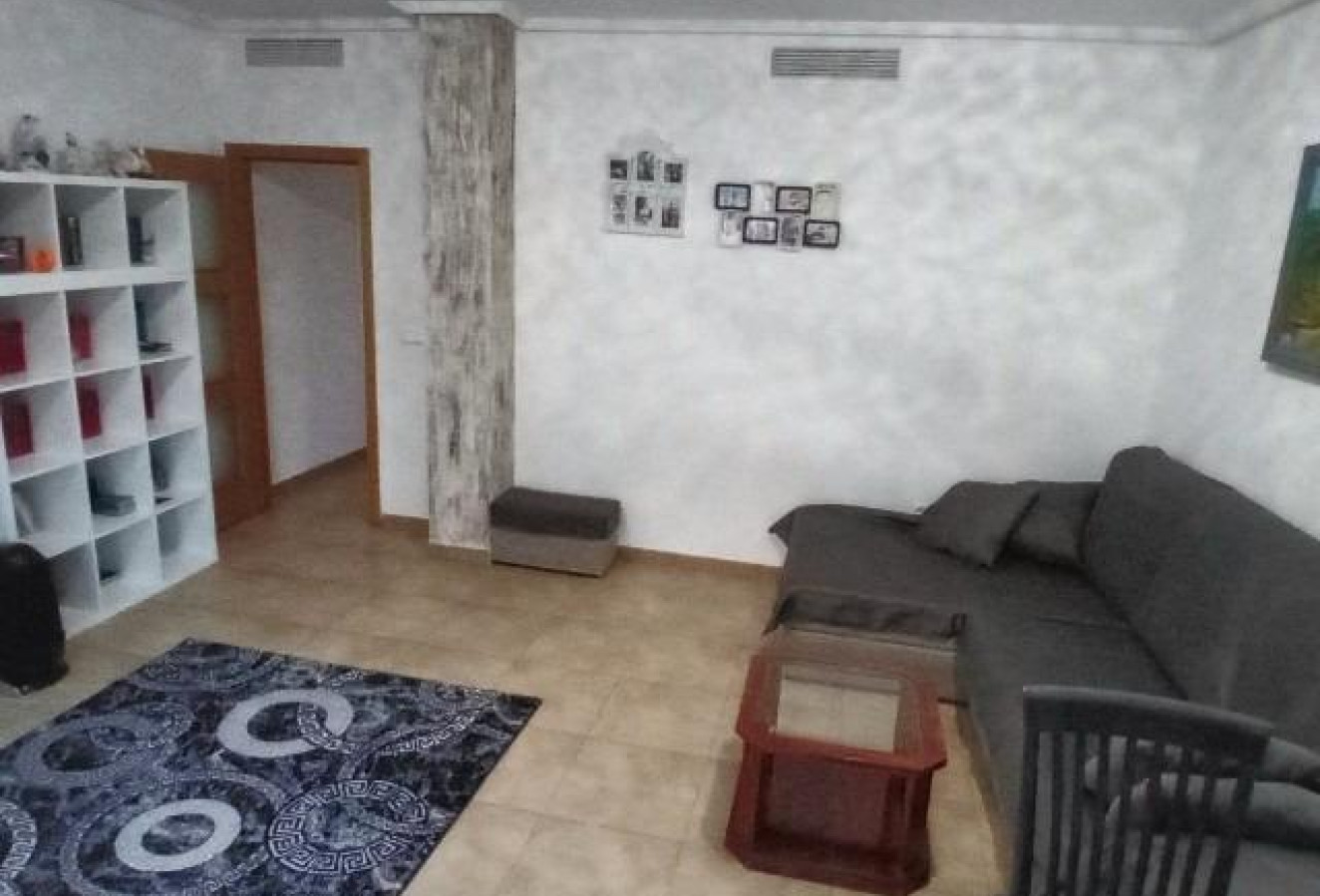 Reventa - Apartamento / piso - Almoradi - Center