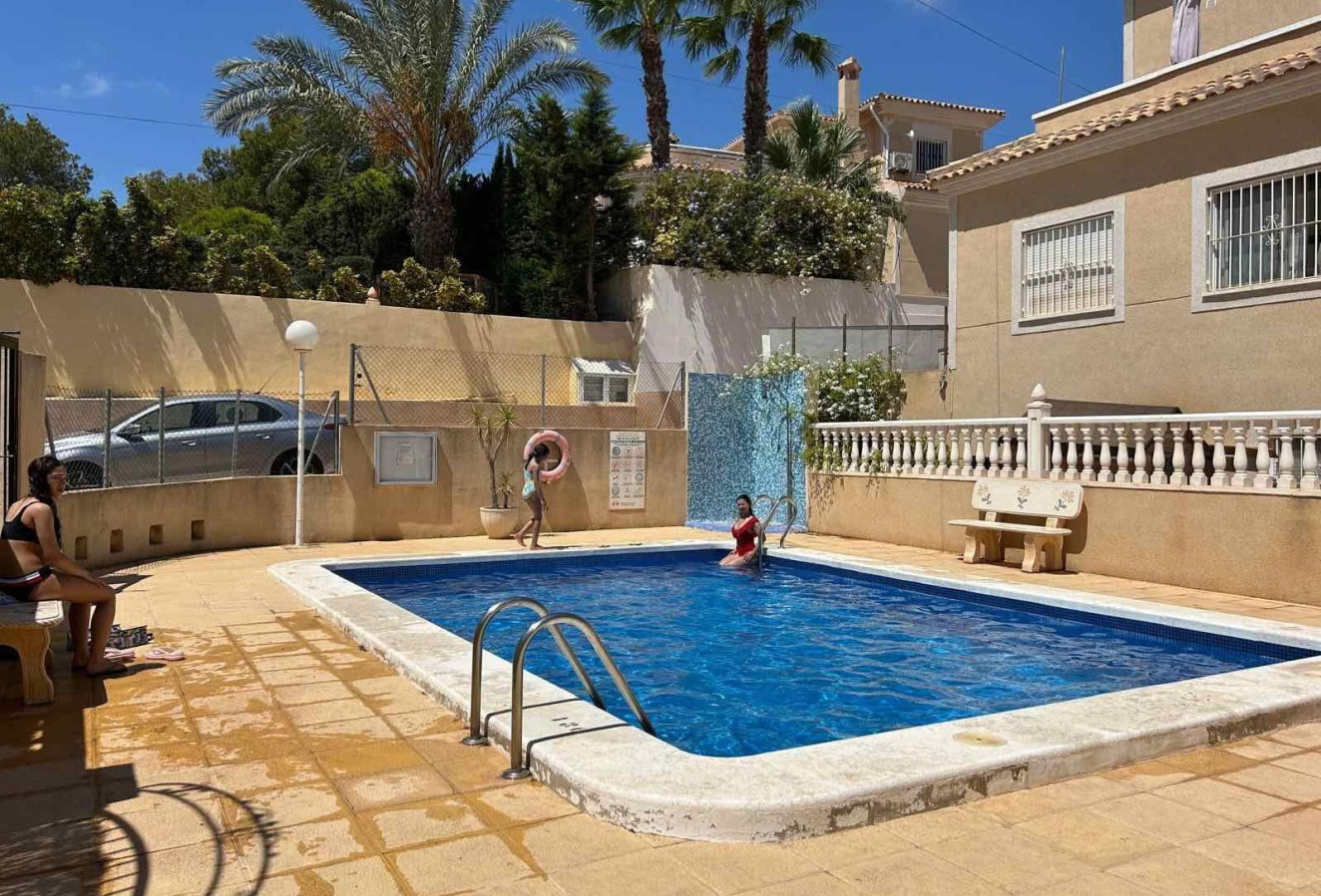 Reventa - Villa - Orihuela Costa - Las Filipinas