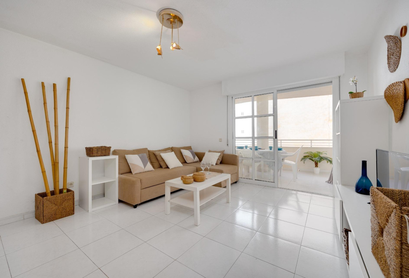 Reventa - Apartamento / piso - Torrevieja - Estacion de autobuses