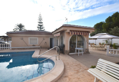 Reventa - Villa - Ciudad Quesada - Central Quesada