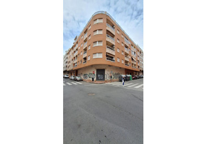 Reventa - Apartamento / piso - Torrevieja - Estacion de autobuses