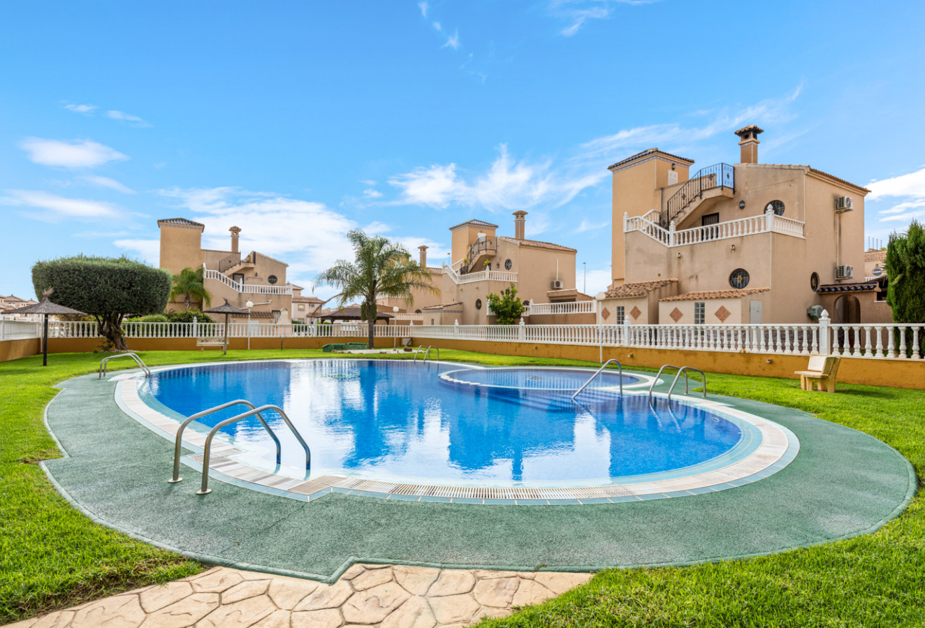 Reventa - Apartamento / piso - Orihuela Costa - Lomas de Cabo Roig