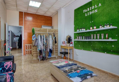 Reventa - Comercial - Torrevieja - La Mata